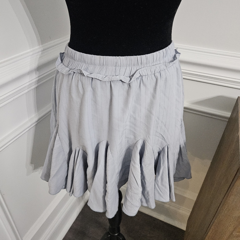 The Impeccable Pig Skort Sz S Flouce Detail & Drawstring Chambray Blue Stripped - Picture 5 of 14